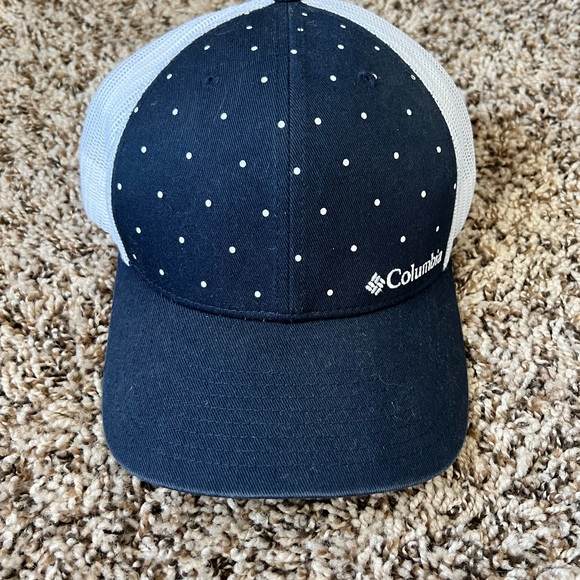 Columbus SnapBack - Picture 1 of 2